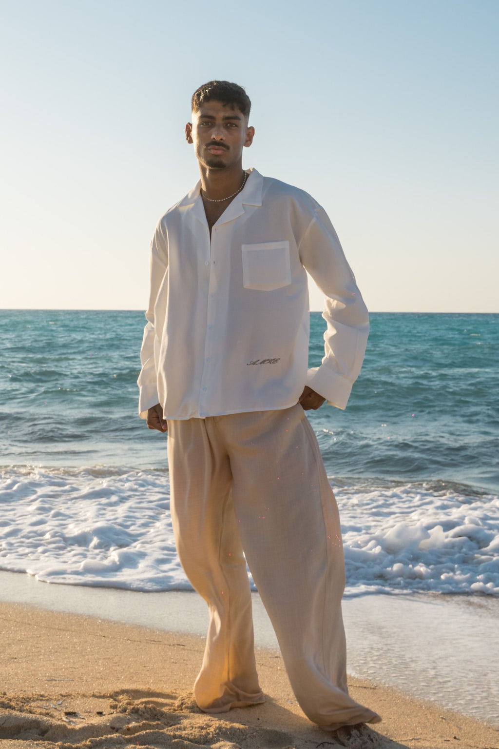 BEIGE PLEATED LINEN PANTS