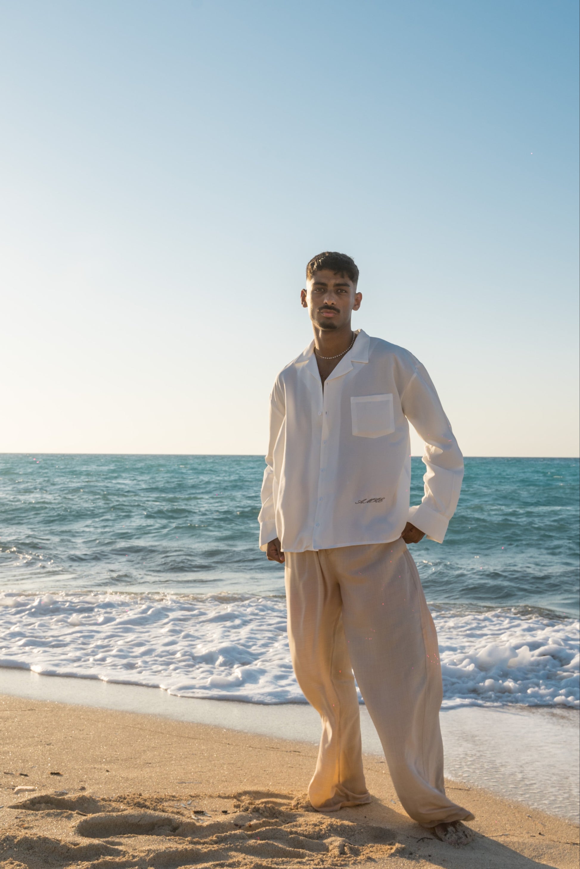 BEIGE PLEATED LINEN PANTS